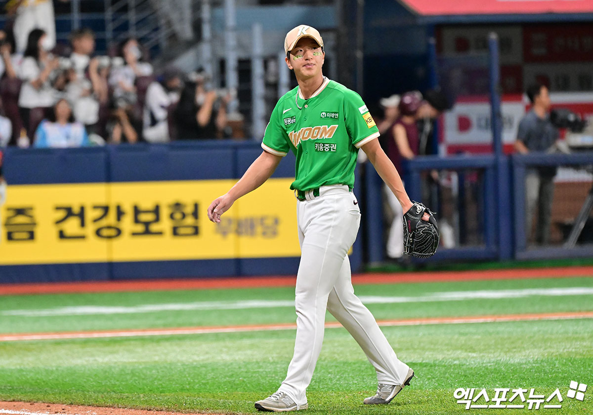 '초대형 <b>트레이드</b> 주인공' 사라졌다...<b>KIA</b> 김시훈·<b>NC</b> 홍종표 포함 10명 ...
