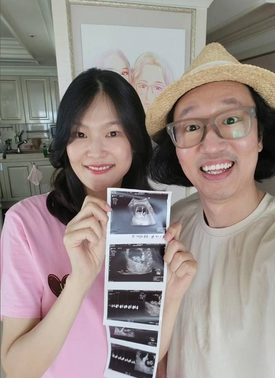[단독] '<b>김경진</b>' <b>전수민</b>, 난임 극복 '<b>쌍둥이 임신</b>'…"성별 상관 없이 ...