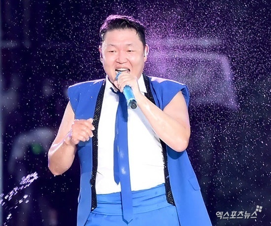 <b>싸이</b>, <b>수면제 대리수령 인정</b> "만성적 수면장애, 대리처방 NO" (공식)[전문...