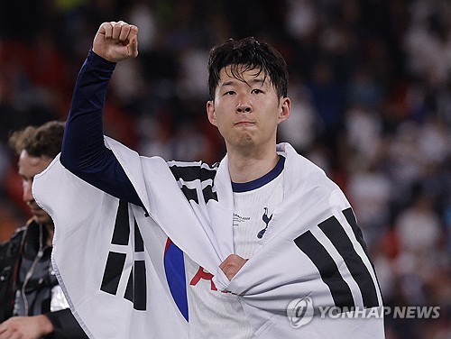 "손흥민 업적은 역사적" SON, 레비 <b>시대</b> 영입생 TOP5 선정…"<b>토트넘</b> 국제...