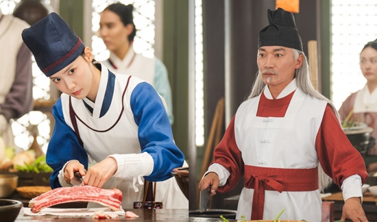 <b>임윤아</b>, 날카로운 눈빛으로 고기 썰기…'<b>요리</b> 경합' 비상사태 (<b>폭군의</b>셰...