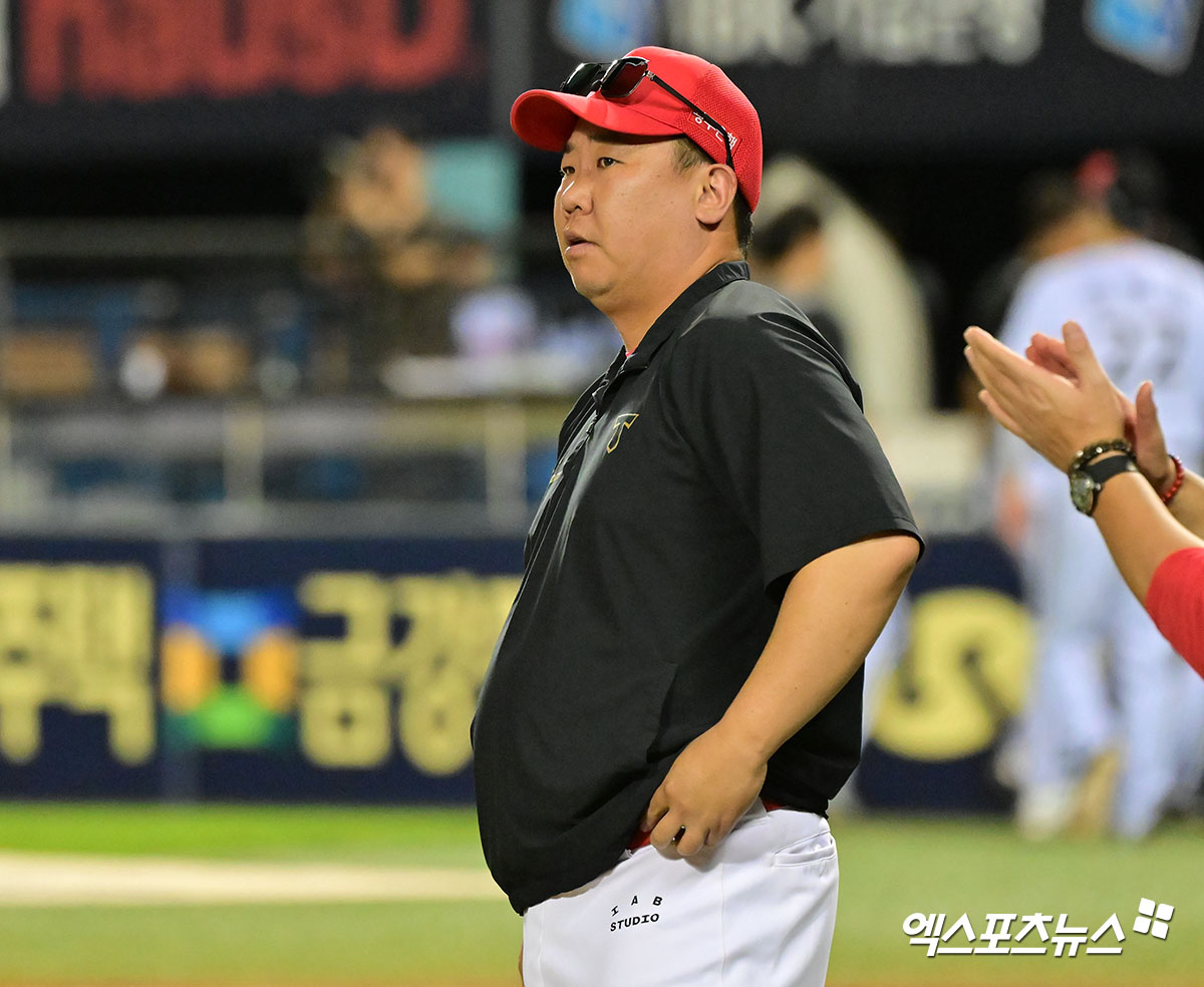 "톨허스트 한 번 쳐 봤으니까 기대" KIA 연이틀 1위 <b>싸움</b> 개입?→한화전...