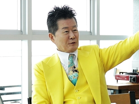 <b>태진아</b>, 6년째 <b>치매 투병</b> 옥경이 향한 순애보 "다칠까봐 팔에 끈 묶고...