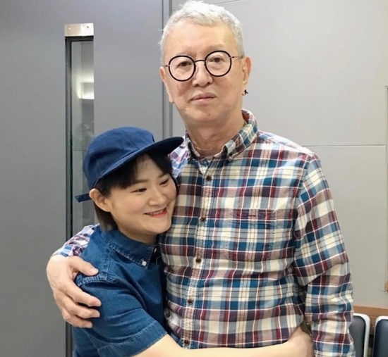 "내 부모였더라도 힘들 일"…故 <b>전유성</b>에 '제자 도리' 지킨 <b>김신영</b>, '찐...