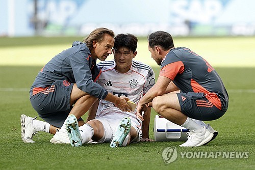 '한국 절대 가지마!'…이게 진심이었나, <b>홍명보호</b> 핵심 DF <b>브라질전</b> '흐...