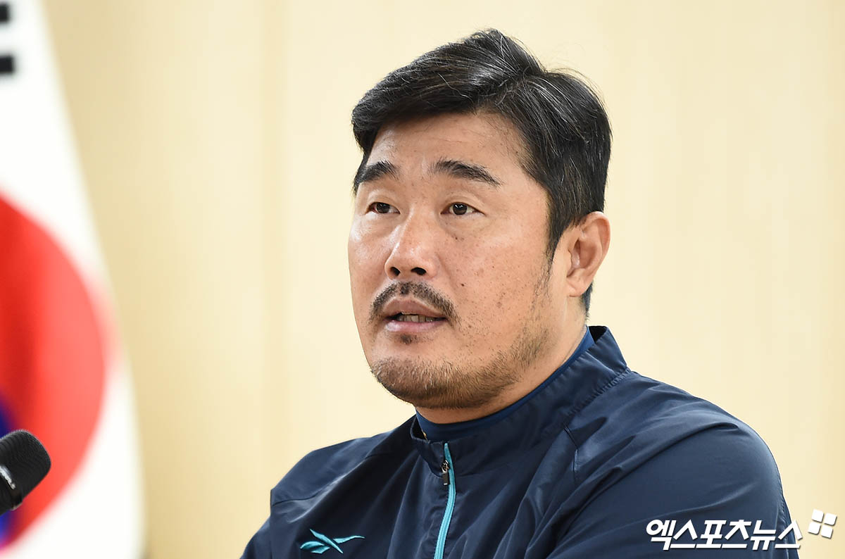 "<b>김형준 골절</b>상인데 홈런 쳐, 너무 짠하고 미안"…눈물 쏟은 호부지 "열...