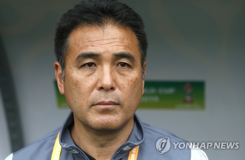 "韓 <b>축구</b>, 수준 너무너무 떨어져!" 폭언하더니 '<b>아동 포르노</b>' 보다가 잘...