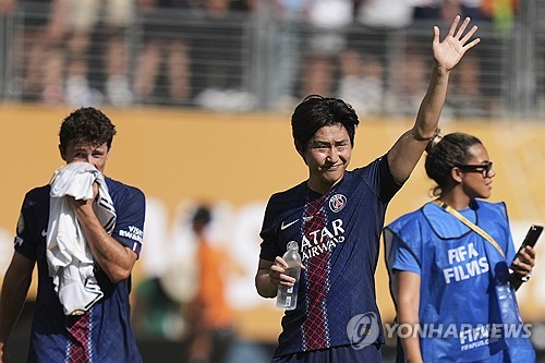 <b>이강인</b> 1000억, 韓 <b>초대형</b> 신화 쏜다!…EPL 명문팀 주전 택하나→'챔스 ...