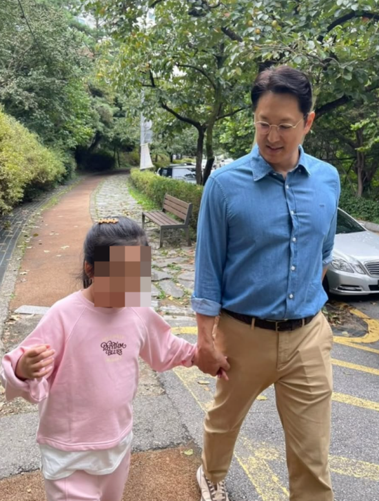 "피가 흥건" 응급실 실려간 <b>한석준</b>, 현재 상태 전해져…딸과 데이트 "잘...
