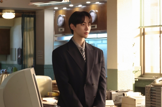 <b>이준호</b>, 청춘 희로애락 담아낸 디테일한 연기 호평 (<b>태풍상사</b>)