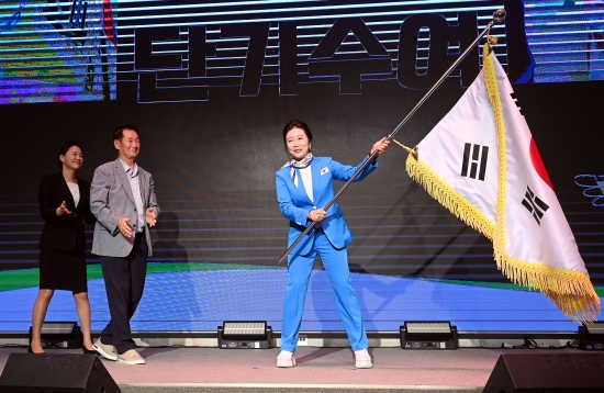 2025 <b>도쿄 데플림픽</b> 대한민국 <b>선수단</b> 결단식…'金 6개 포함' 종합 10위권...