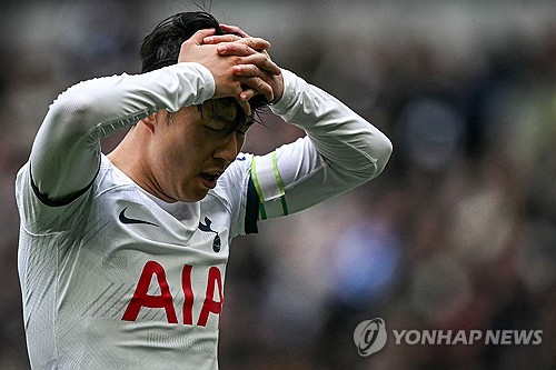 '<b>손흥민</b> 때문에 우리가 준우승했잖아'…"나도 인간이다" 괴로움 토로했...