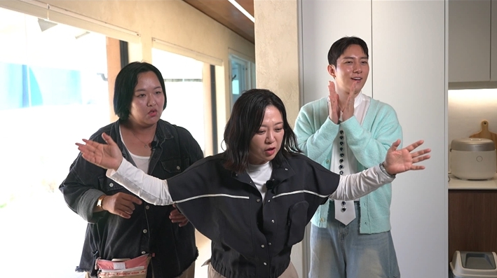 <b>김똘똘</b>, 과천<b>외고</b>→<b>성균관대</b> 공대 출신 브레인 "생긴 것과 달라" (홈즈)