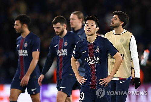 '환상 <b>도움</b>' <b>이강인</b> 클래스 폭발! 김민재 앞에서 맹활약→아쉬움에 고개...