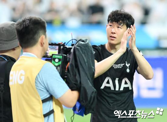 "모든 토트넘 팬 보고 싶다" <b>손흥민</b> 바람 싹 무시!…토트넘, 런던 아닌 ...