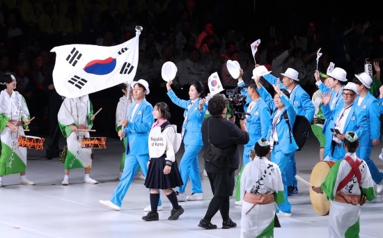 2025 <b>도쿄 데플림픽</b> 흥겨운 <b>개회식</b>…한국 종합 10위 목표→12일간 열전 ...