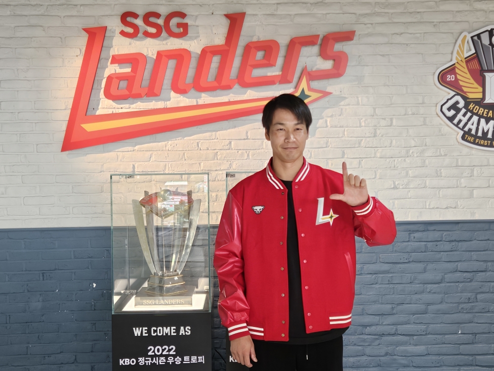 SSG, '日 국가대표 경력' 투수 품었다…'NPB 통산 66승' <b>다케다</b> <b>영입</b> [공...