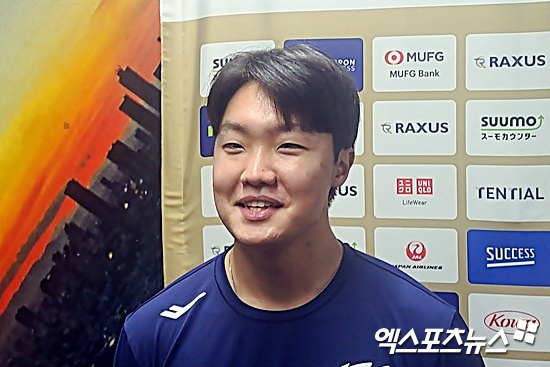 한화 부럽네! 19살 신인 맞아? <b>정우주 한일전</b> 데뷔 <b>완벽투</b>→"패대기 실...