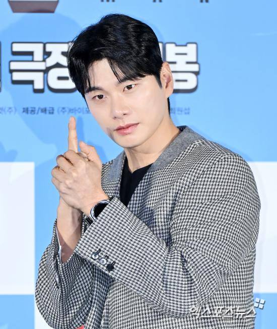 0001943615_001_20251119083217454.jpg?type=w647