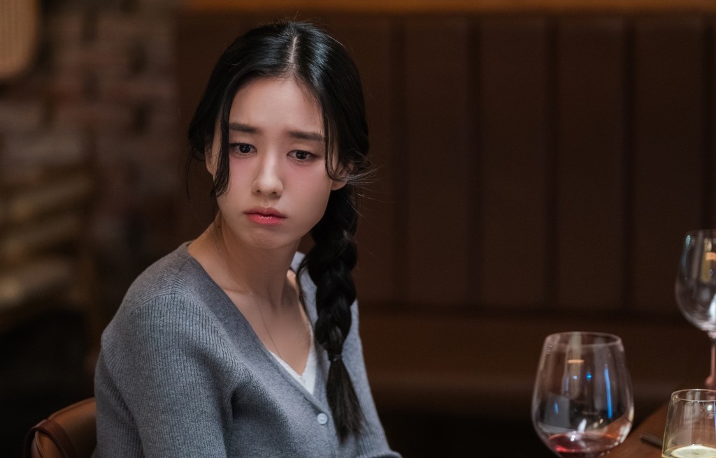 '뼈말라' 된 <b>안은진</b>, 이렇게 사랑스러웠나…로코 여주 '합격점' (<b>키스는</b>...