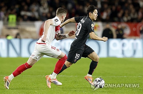 '<b>이강인</b> 66분 교체 OUT' <b>PSG</b>도 충격패…<b>미나미노</b> 결승골에 원정서 0-1 패...