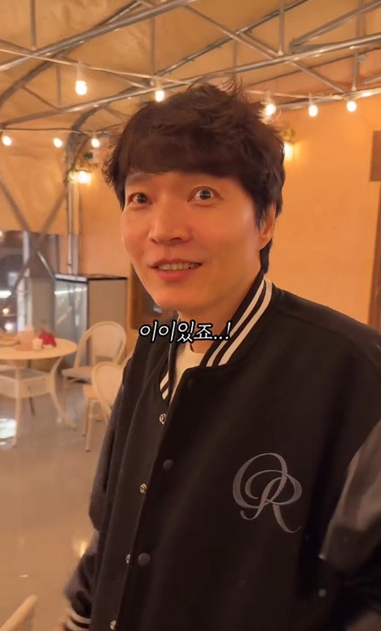 '불법 도박' <b>신정환</b>, 방송 뜸하더니 <b>술집 광고 모델</b>로?…"뎅기열 언제적...