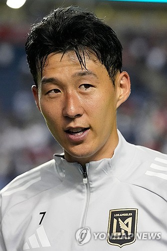 손흥민 관련 깜짝 소식! 단기 임대 종지부→LAFC 대폭 변화 '오피셜' 공식발표…도스 산토스 수석코치 새 감독 부임 [오피셜]