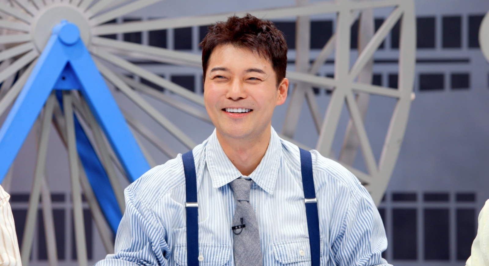 <b>전현무</b>, <b>결혼 임박</b>했다…"마음만 먹으면 내년 결혼 가능" (톡파원25시)