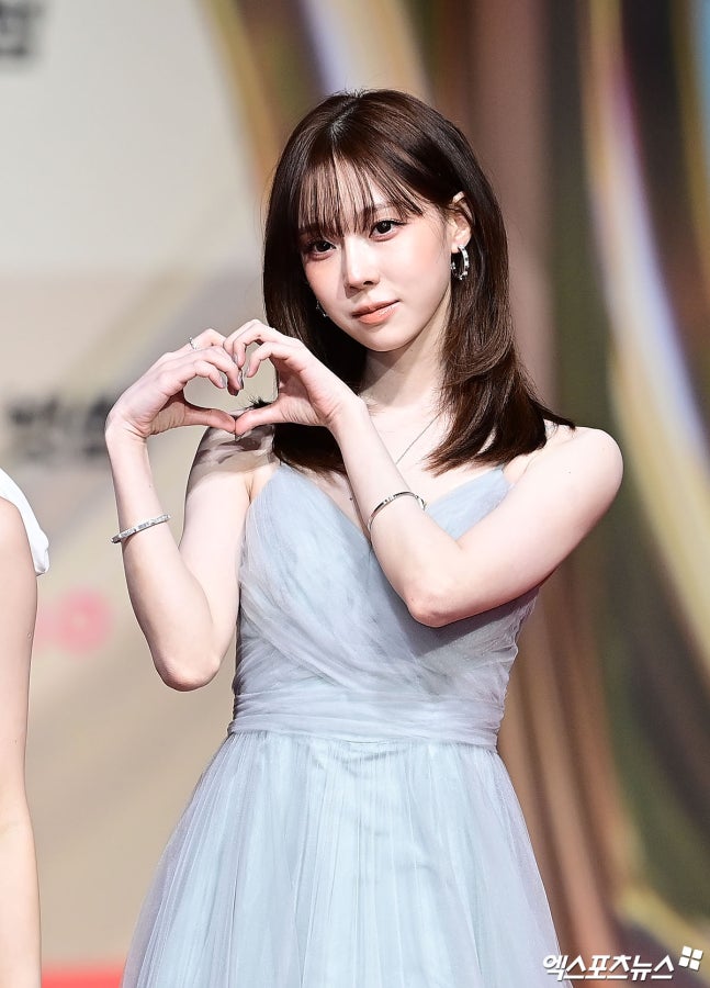 Winter at the red carpet event in full view