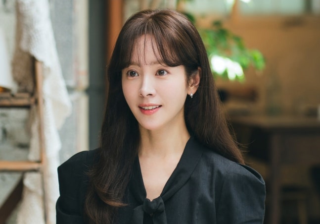 《未婚男女的效率戀愛》韓志旼角色魅力與劇情亮點解析