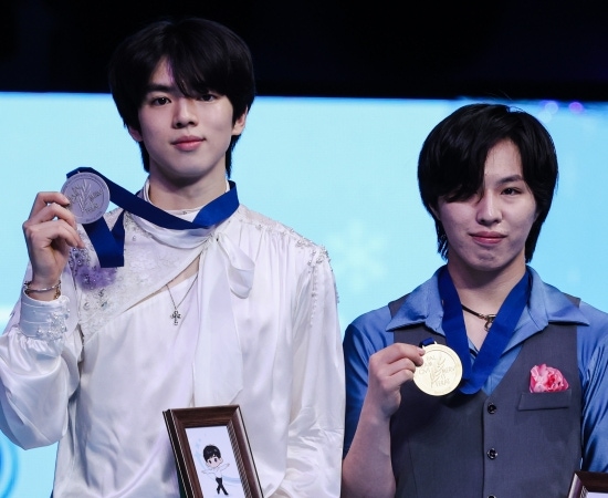 충격! "한국 선수 이기고 '너무 많은 공격' 받았다!"…'편파판정 논란' 日 금메달리스트, 밀라노 오자마자 韓 팬들 향해 직격탄 [2026 밀라노]