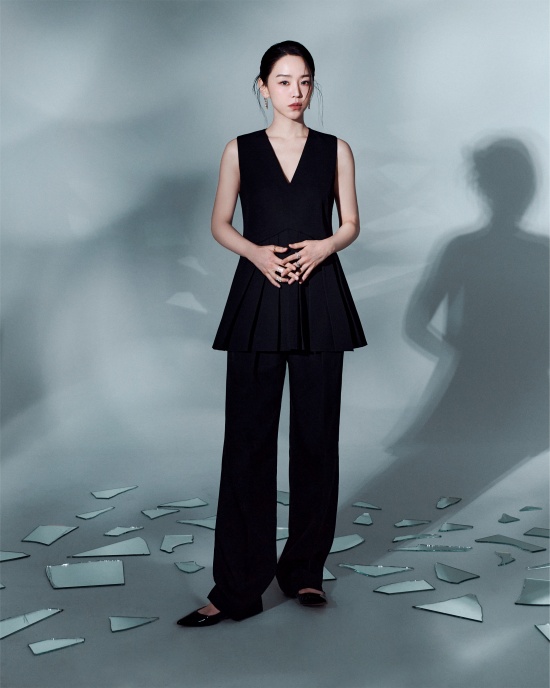 《莎拉的真偽人生》申惠善挑戰多重角色心境　揭拍攝困境與表演轉變