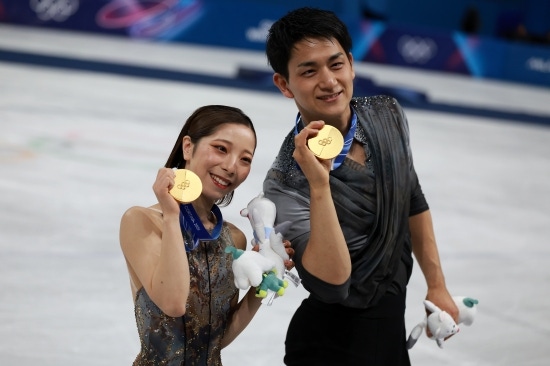 한국 언론의 충격적인 100% 가짜뉴스, 일본 화났다?…"피겨 금메달 日 커플 실제 사귄다" 사실무근→한국·일본 동시에 어리둥절! [2026 밀라노]