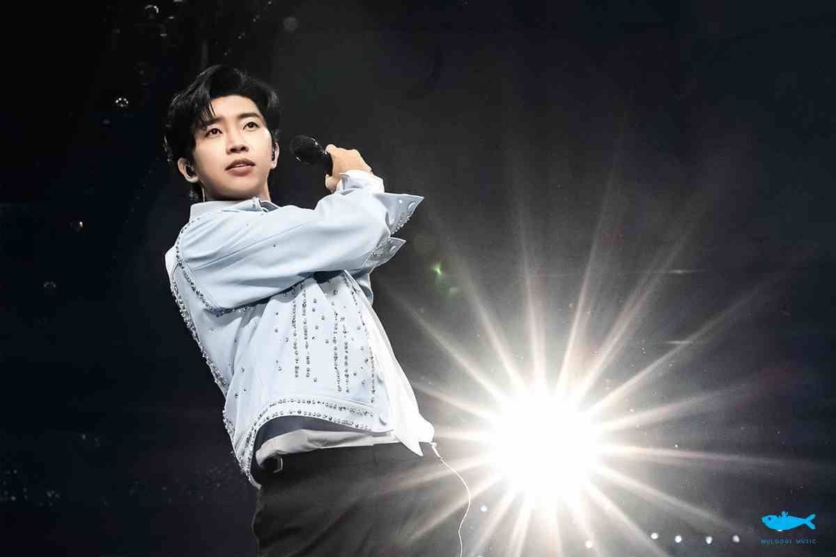 임영웅, 258주 연속 차트 1위 달성