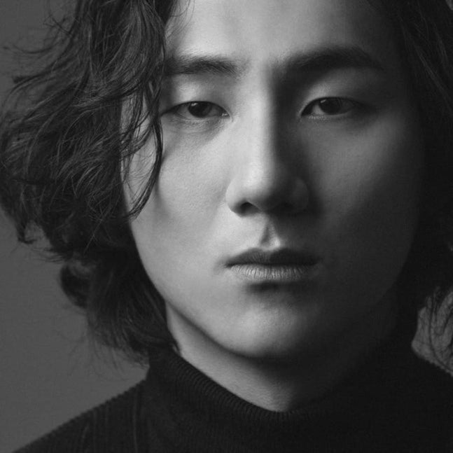 [공식] '용원게이' 장용원, 비연예인 여성과 결혼…알고보니 3년 열애