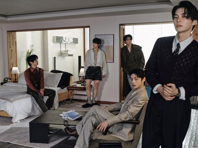 18일 오후 6시 발매되는 제베원 어센드-