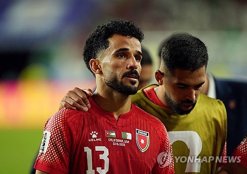 '6연패→1승1무→다시 3연패' 아시아 축구 또 무너졌다…요르단, <b>알제리</b>...