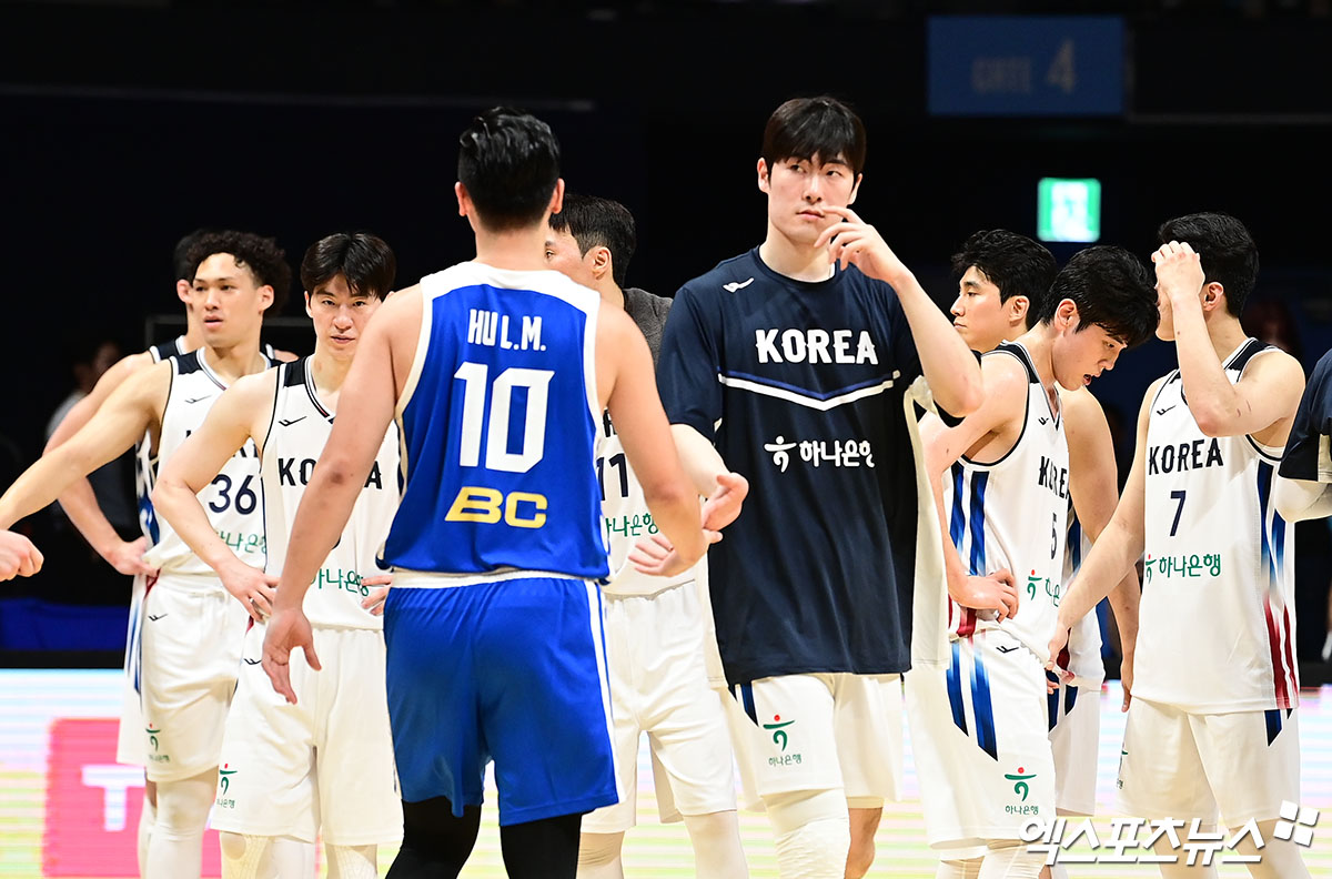 연장 끝 <b>역전패</b> 당한 <b>한국 농구</b>대표팀[포토]