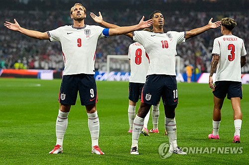 '홍명보호 꺾고 조 1위' 멕시코, 16강 탈락…'1명 퇴장' 잉글랜드, 벨링엄 멀티골→케인 PK 골로 3-2 승 '8강행' [월드컵 리뷰]