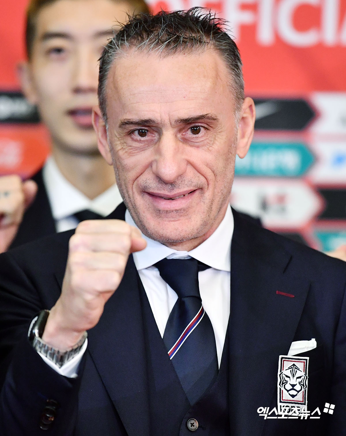홍명보 후임으로 벤투 다시 오나…'2022년 16강 이끈' 그 감독, 한국 대표팀 복귀 원한다→축구협회에 비공식 의사 전달 "지원서 제출은 아직"