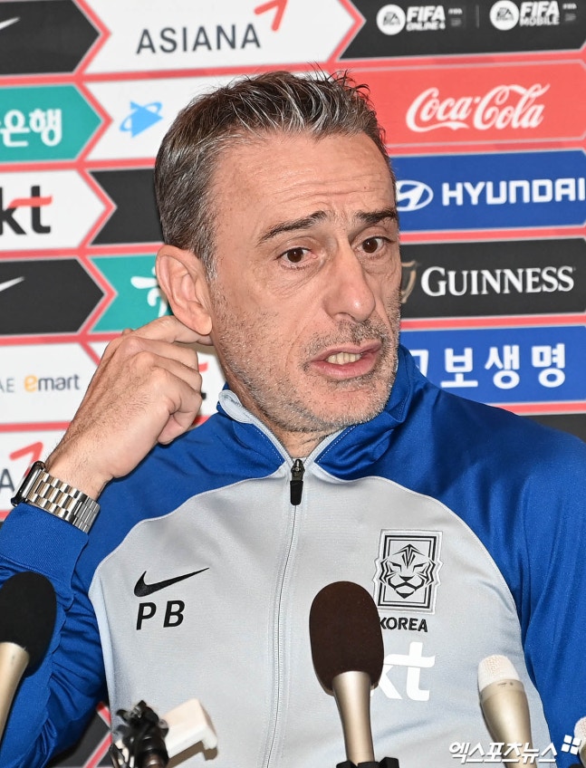 벤투 부임설에 '홍명보 참사' 금세 잊히나…'벤버지 효과' 확실하네→한국 대표팀 복귀 관심 표명에 축구계 '열기 활활'