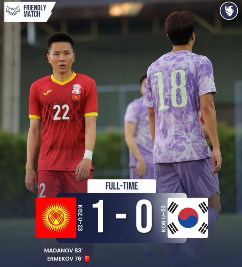 韓 축구, 10명 싸운 106위에 '0-1 충격패' 망신 후폭풍 크다…군 면제 달린 AG 앞두고 우려 폭증→"월드컵 이어 또 참사 터지나?"