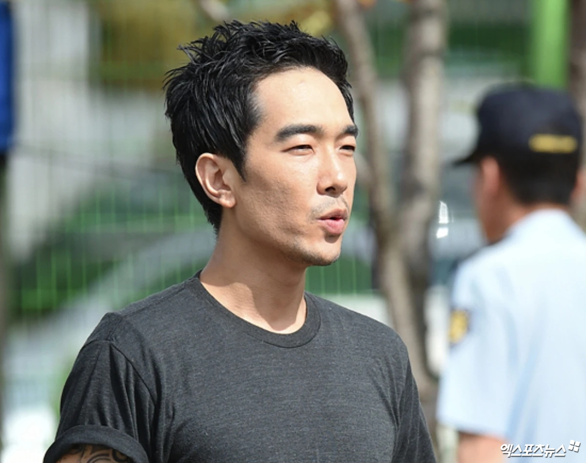 고영욱, '김수현 좋아요' 정해인 칭찬하더니…'손절설' 임시완도 소환