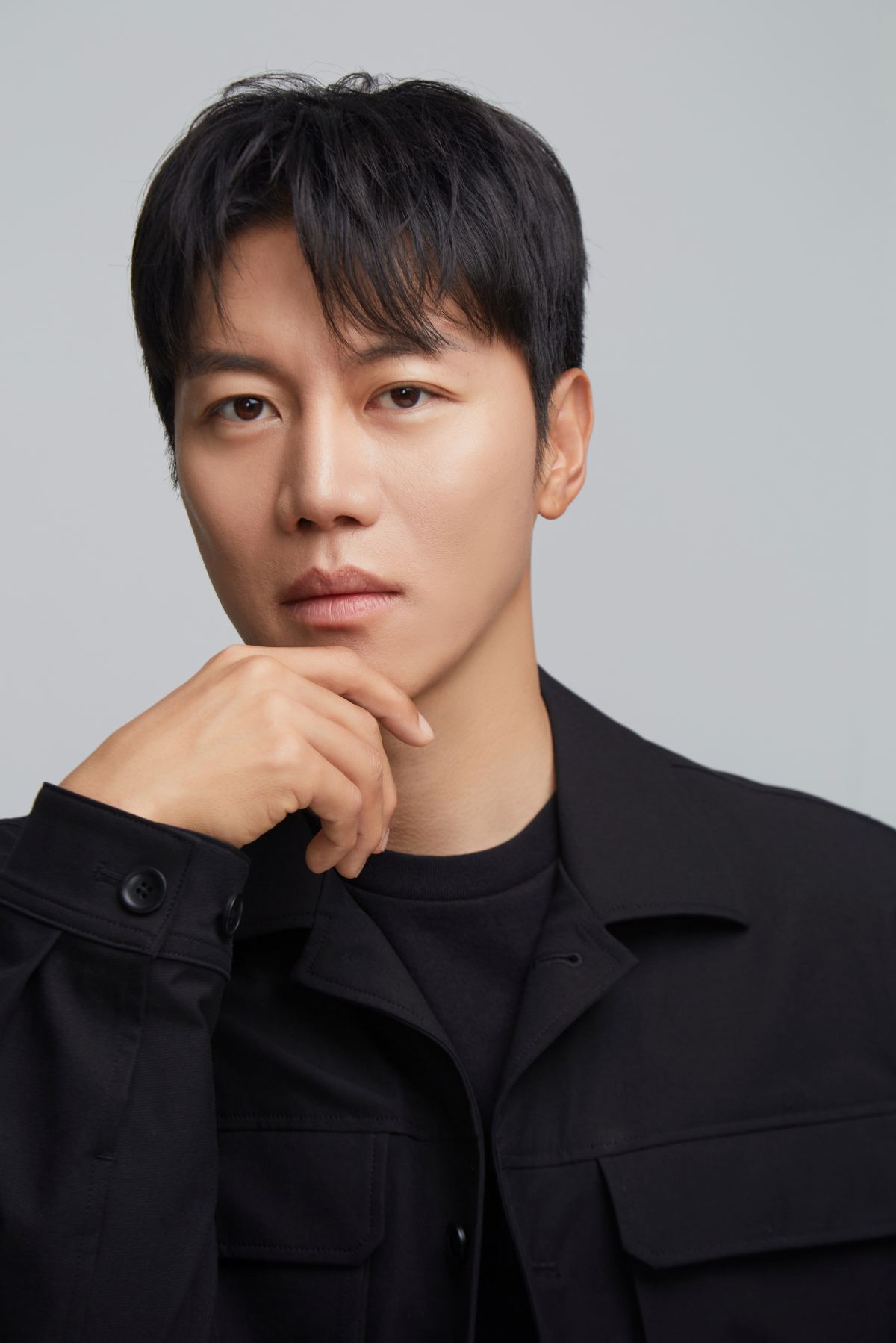 '호프' <b>음문석</b> "황정민, 완전 츤데레…조인성 같은 선배 되고파" [엑's 인...