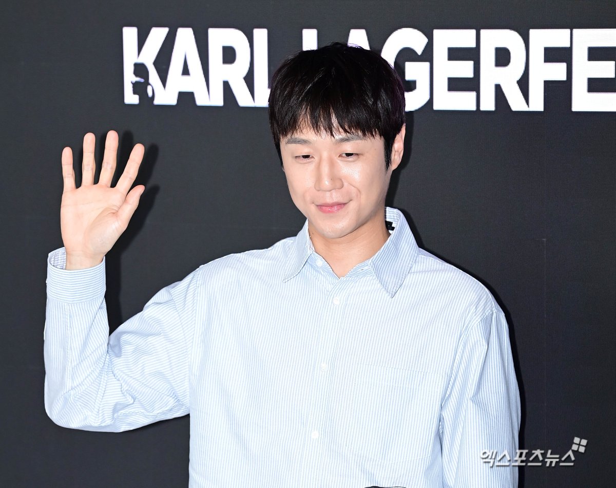 Jung Jun-won Stayed Silent Through an Entire Acting Challenge, But His Drama Just Hit 8% Ratings