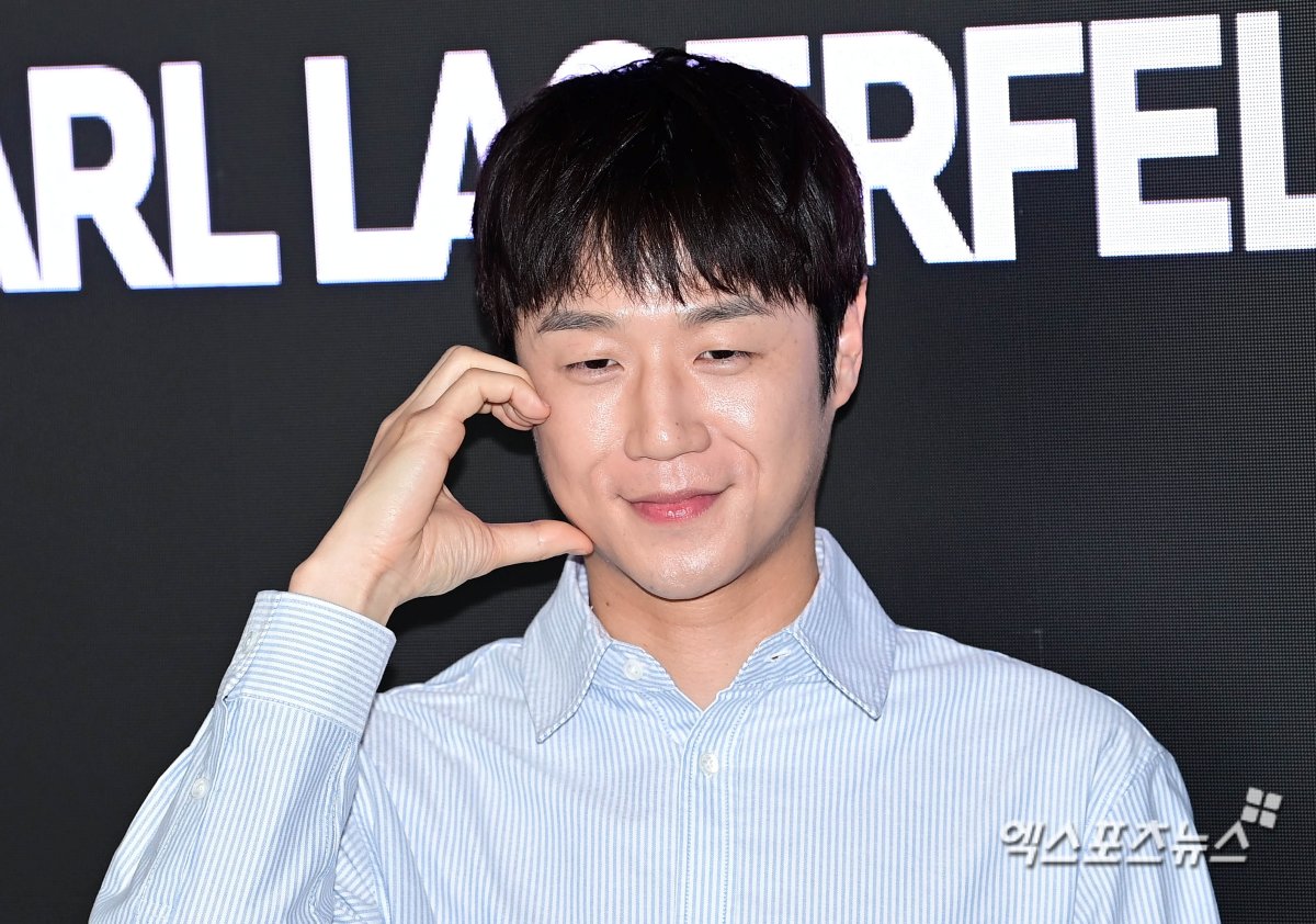 Jung Jun-won Stayed Silent Through an Entire Acting Challenge, But His Drama Just Hit 8% Ratings