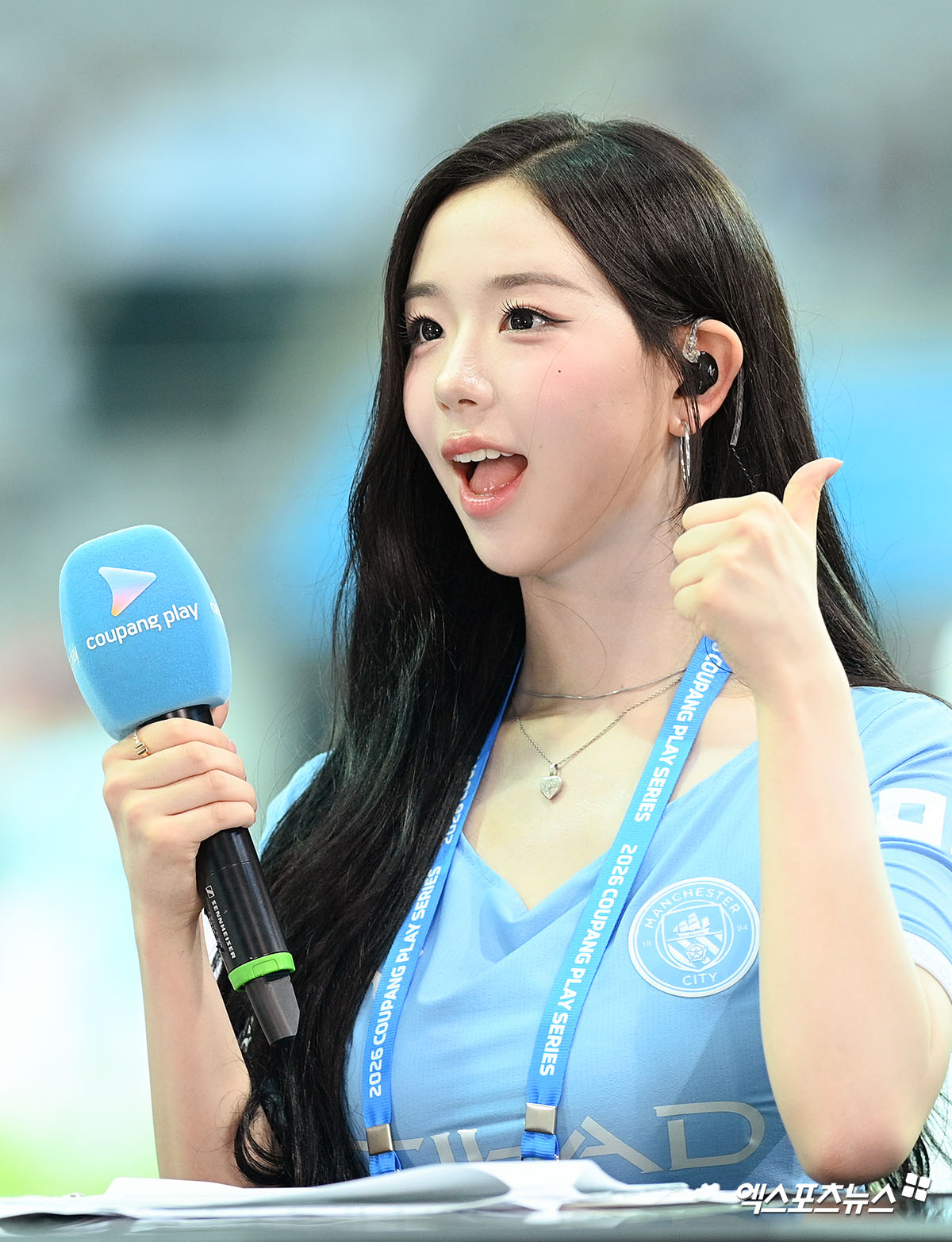 <b>트리플에스 김채연</b> '<b>맨시티</b> 유니폼 입고 응원해요!'[포토]
