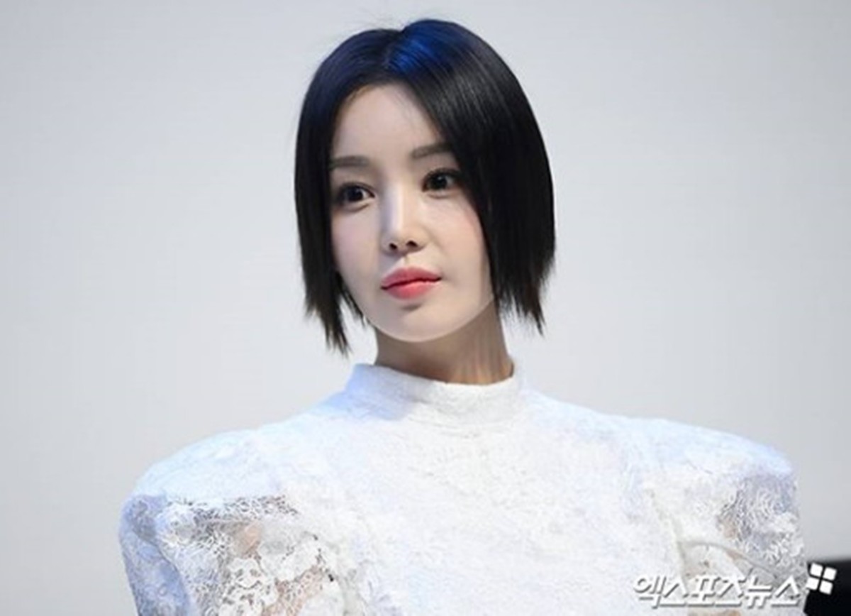 씨야 <b>남규리</b>, <b>중국 진출</b> 본격화?…"음반·드라마 협력하기로" (귤멍)