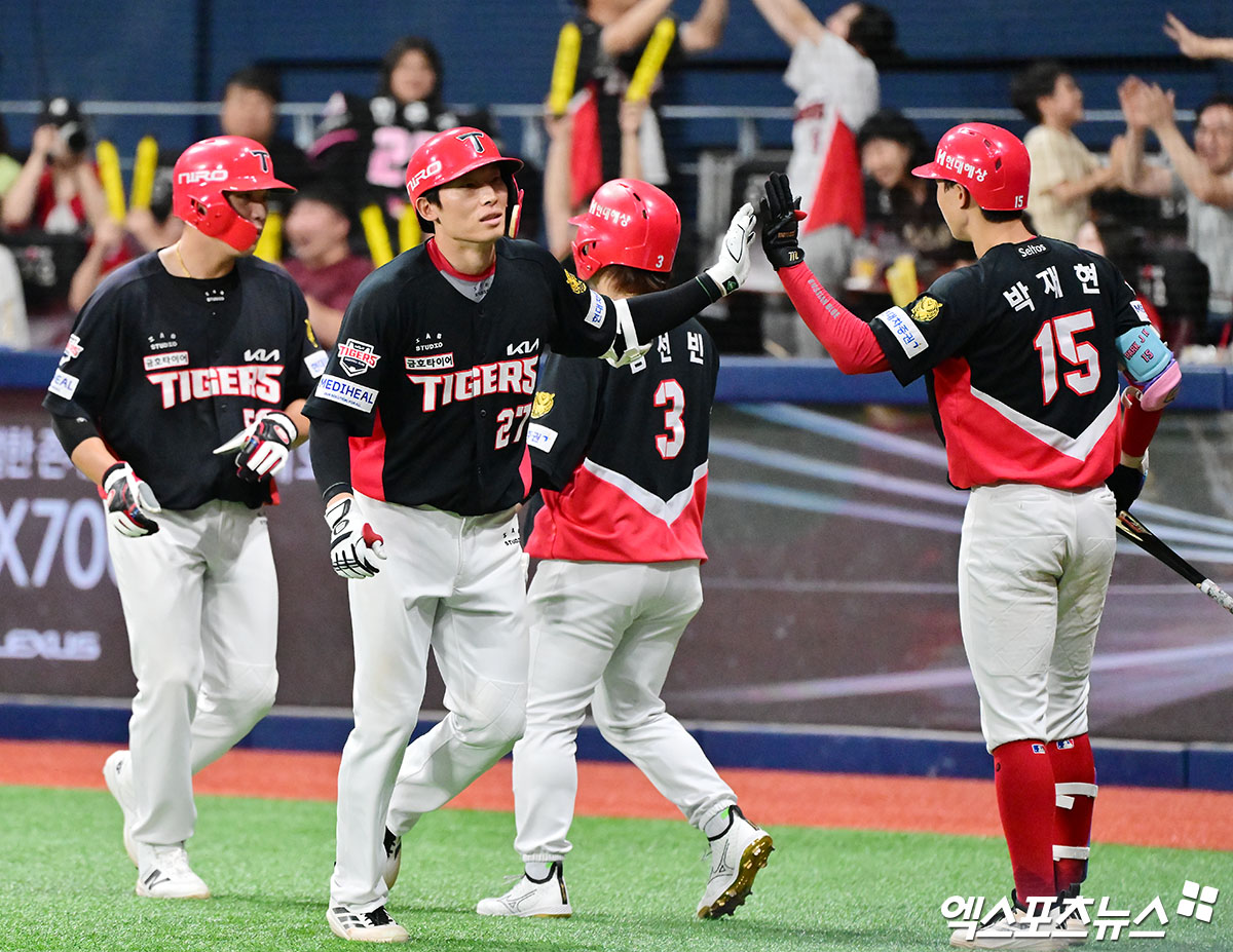 '8월 최강' KIA 승승승승승승! 파죽의 6연승→키움 11-1 대파…양현종 1...