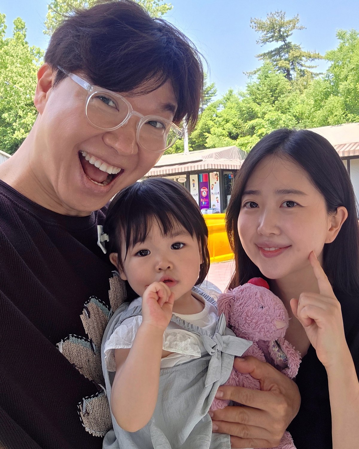 [단독] <b>박수홍</b> '하차 번복' 가능했다…대한항공 "밖으로 안 나갔다면 가...